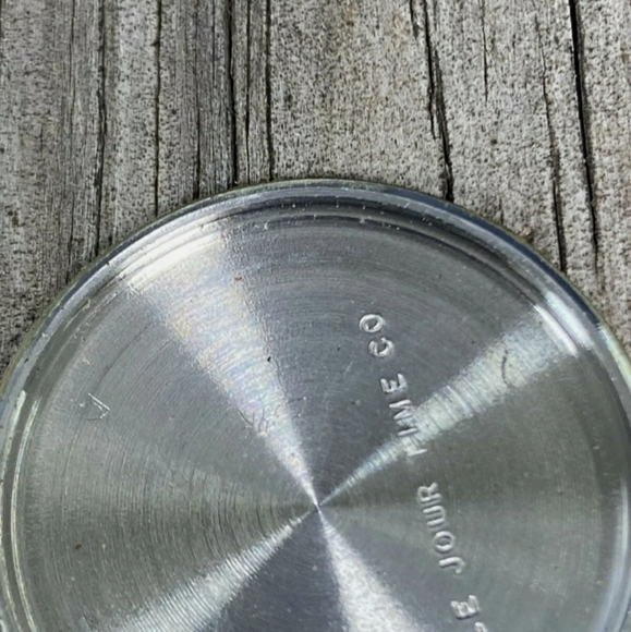 Le JOUR WATCH , 17 Jewels , IN CABLOC ,35mm RUNS - Picture 3 of 8